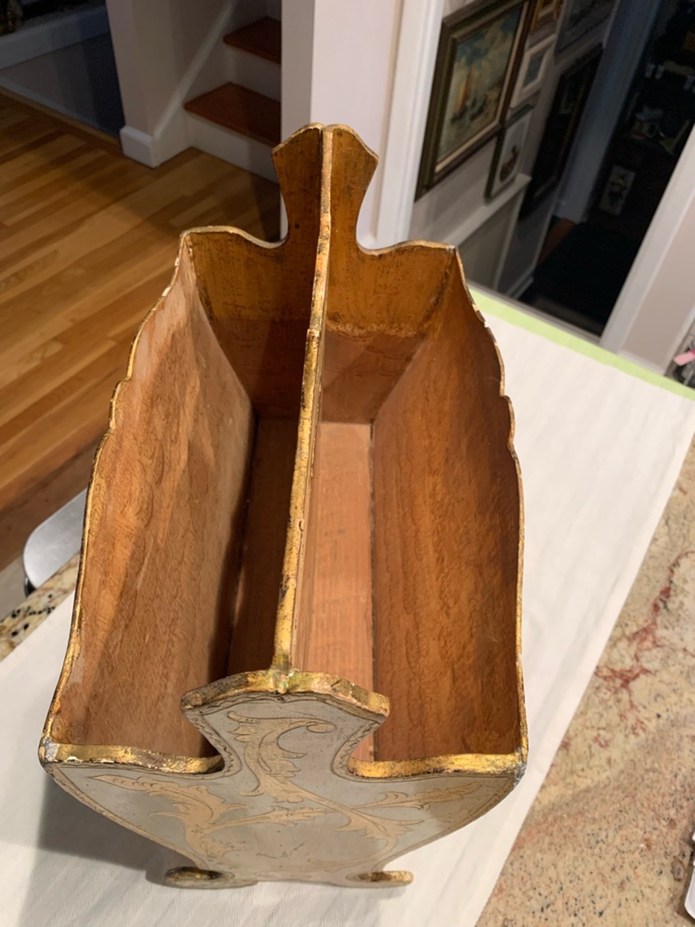Vintage Italian Wooden Florentine Magazine Rack - Picture 5 of 11
